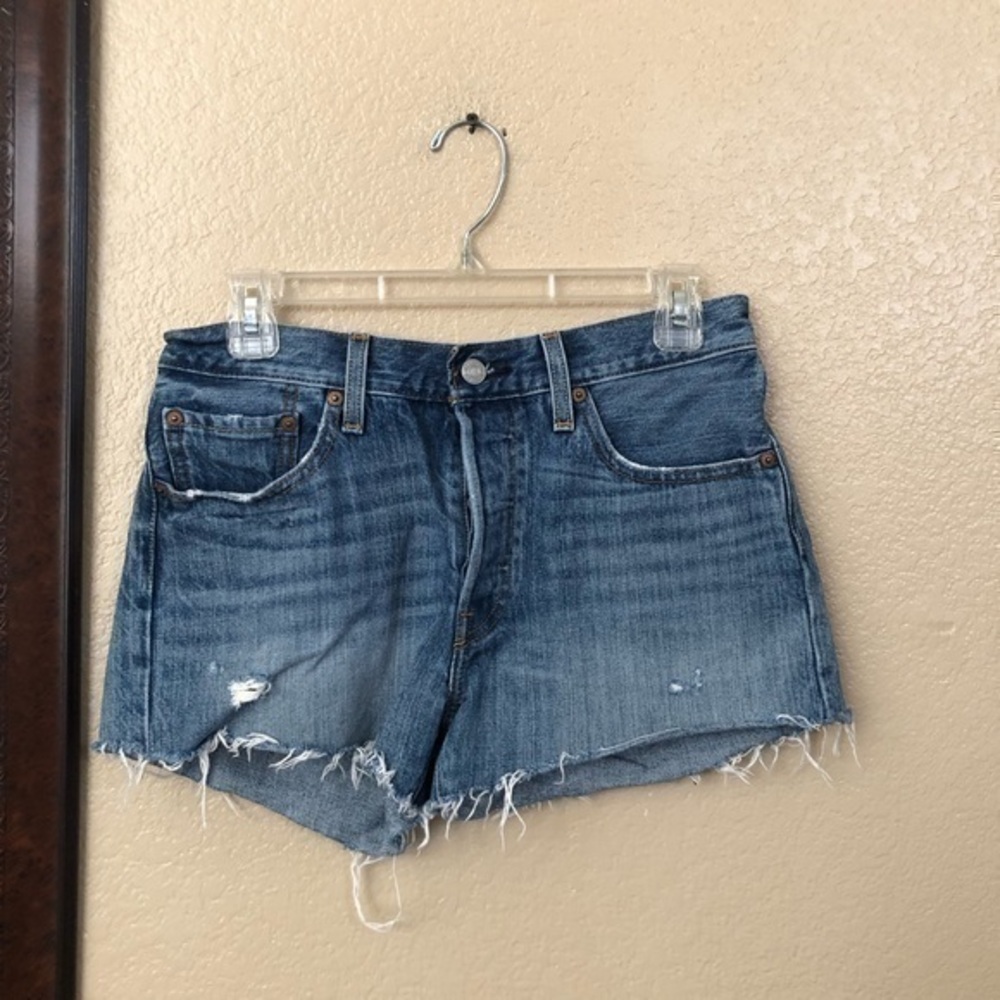 Levi’s Butterfly Denim Shorts Size 27